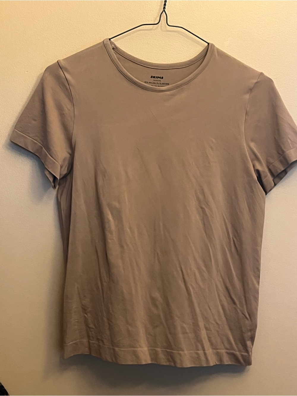 SKIMS Short Sleeve Smoothing T-Shirt EUC